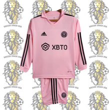 Load image into Gallery viewer, Messi Home Soccer Uniform 2023 Long Sleeve Pink for Kids 10
