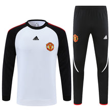Load image into Gallery viewer, Manchester City Tracksuite 21/22 for Kid's black and white
