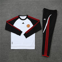 Load image into Gallery viewer, Manchester City Tracksuite 21/22 for Kid's black and white
