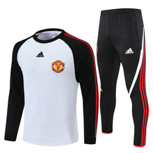 Load image into Gallery viewer, Manchester City Tracksuite 21/22 for Kid's black and white
