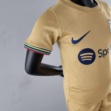 Load image into Gallery viewer, Lewandowski Barcelona Uniform Gold 22/23 for Kids
